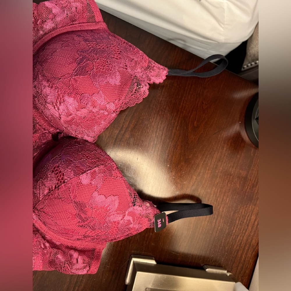 La Sueza Bra 34DD New